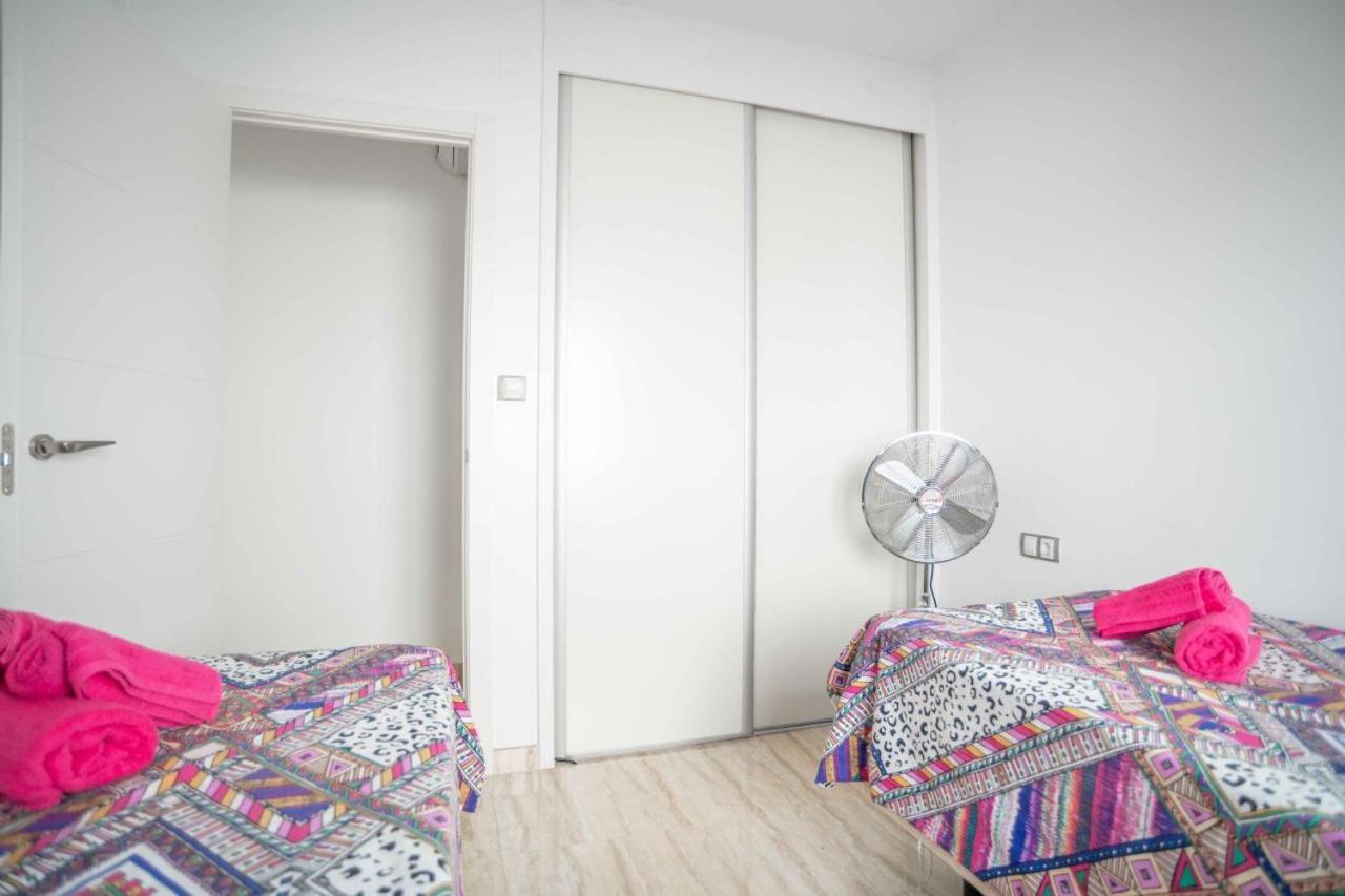 Beautiful Two Bedroom Apartment Next To The Beachfront Torre de la Horadada 외부 사진